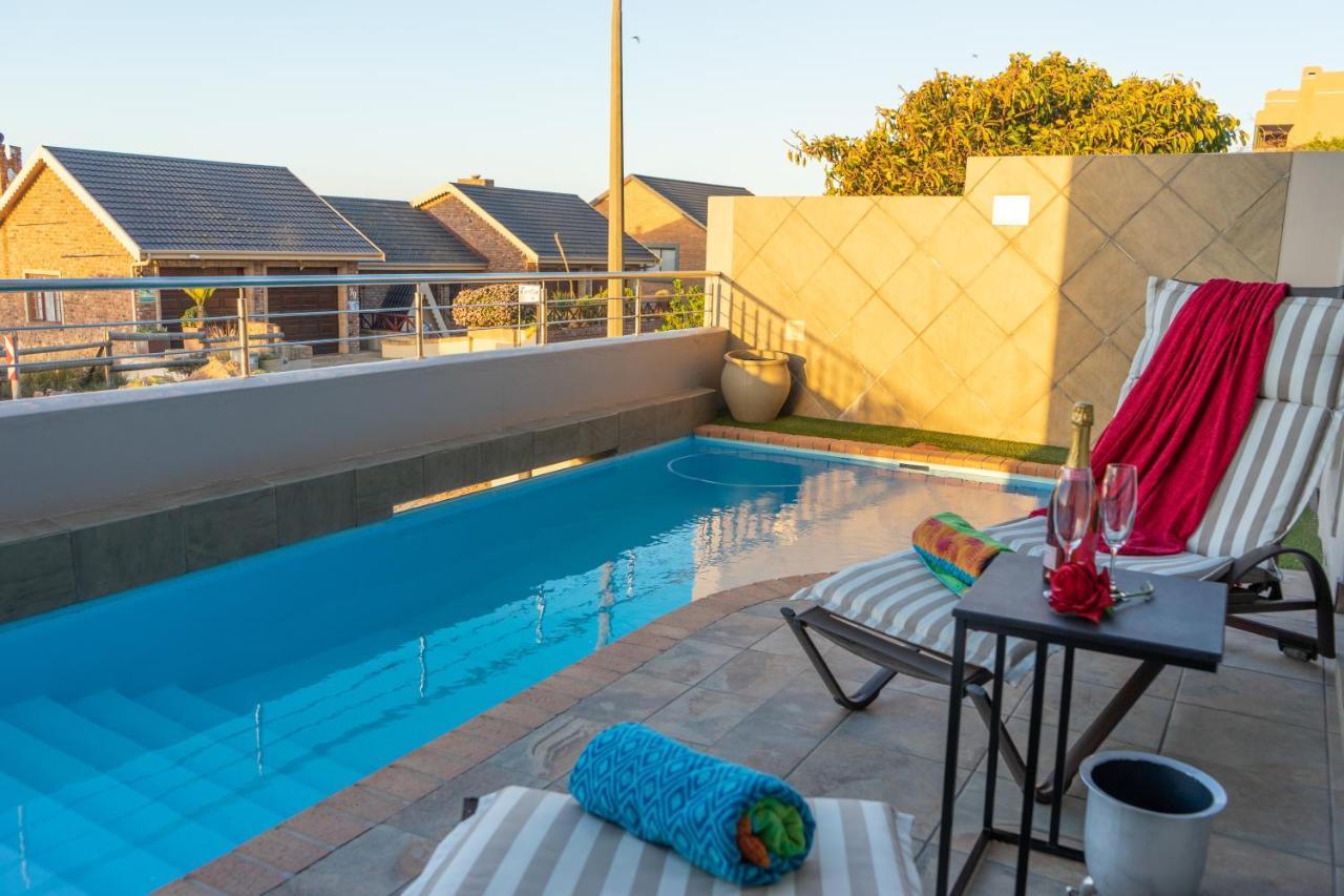 Bar-T-Nique Guest House Mossel Bay Exterior photo