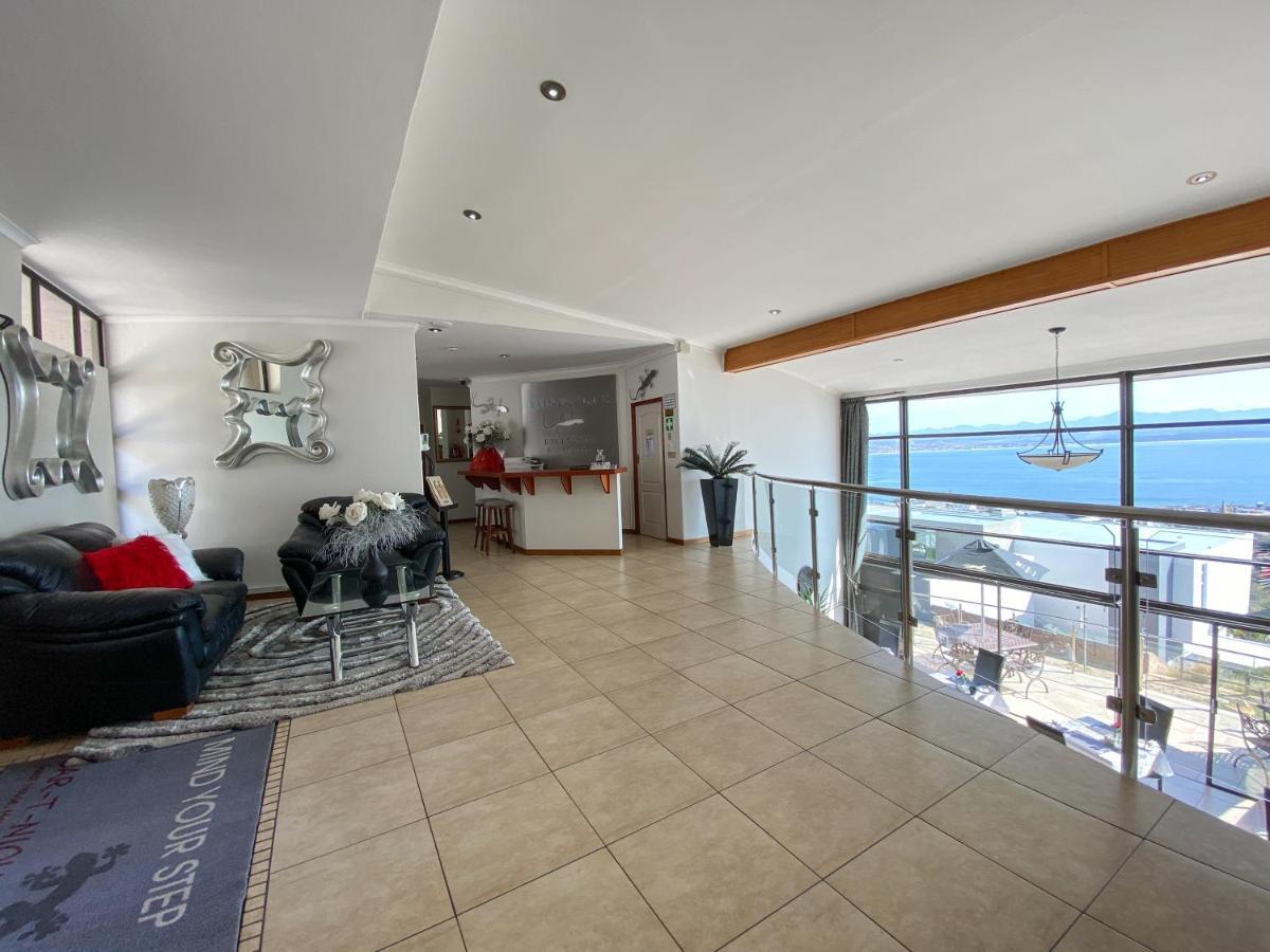 Bar-T-Nique Guest House Mossel Bay Exterior photo
