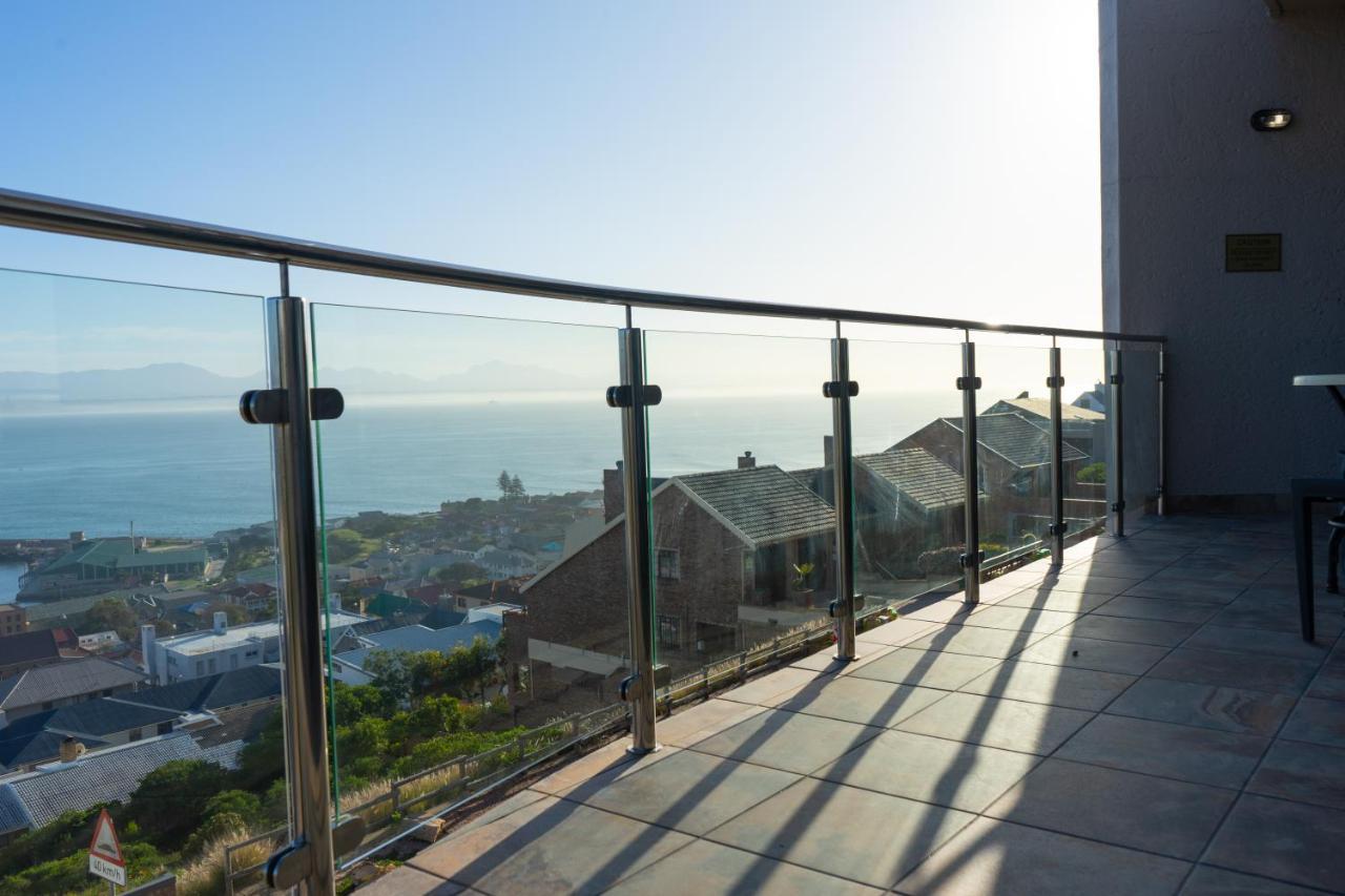 Bar-T-Nique Guest House Mossel Bay Exterior photo