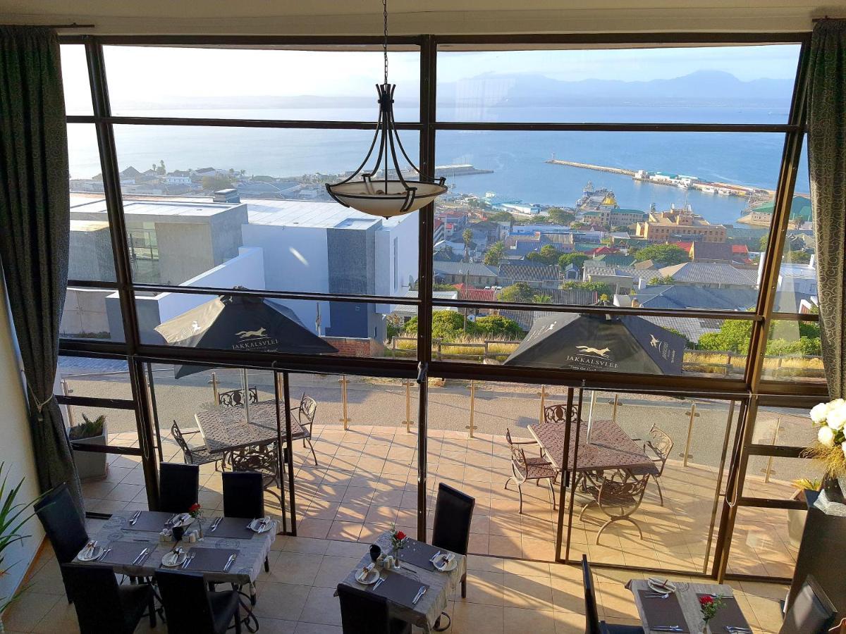 Bar-T-Nique Guest House Mossel Bay Exterior photo